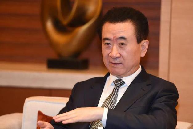 王健林被冻结4.9亿,王健林被冻结4.9亿是真的吗